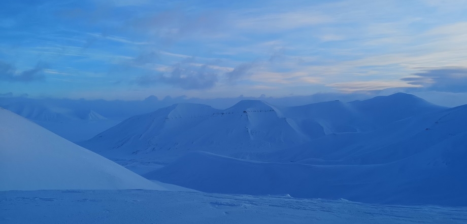 Blue Moment in Svalbard. Credit: Daina Kontrima/Baltic Travel Company